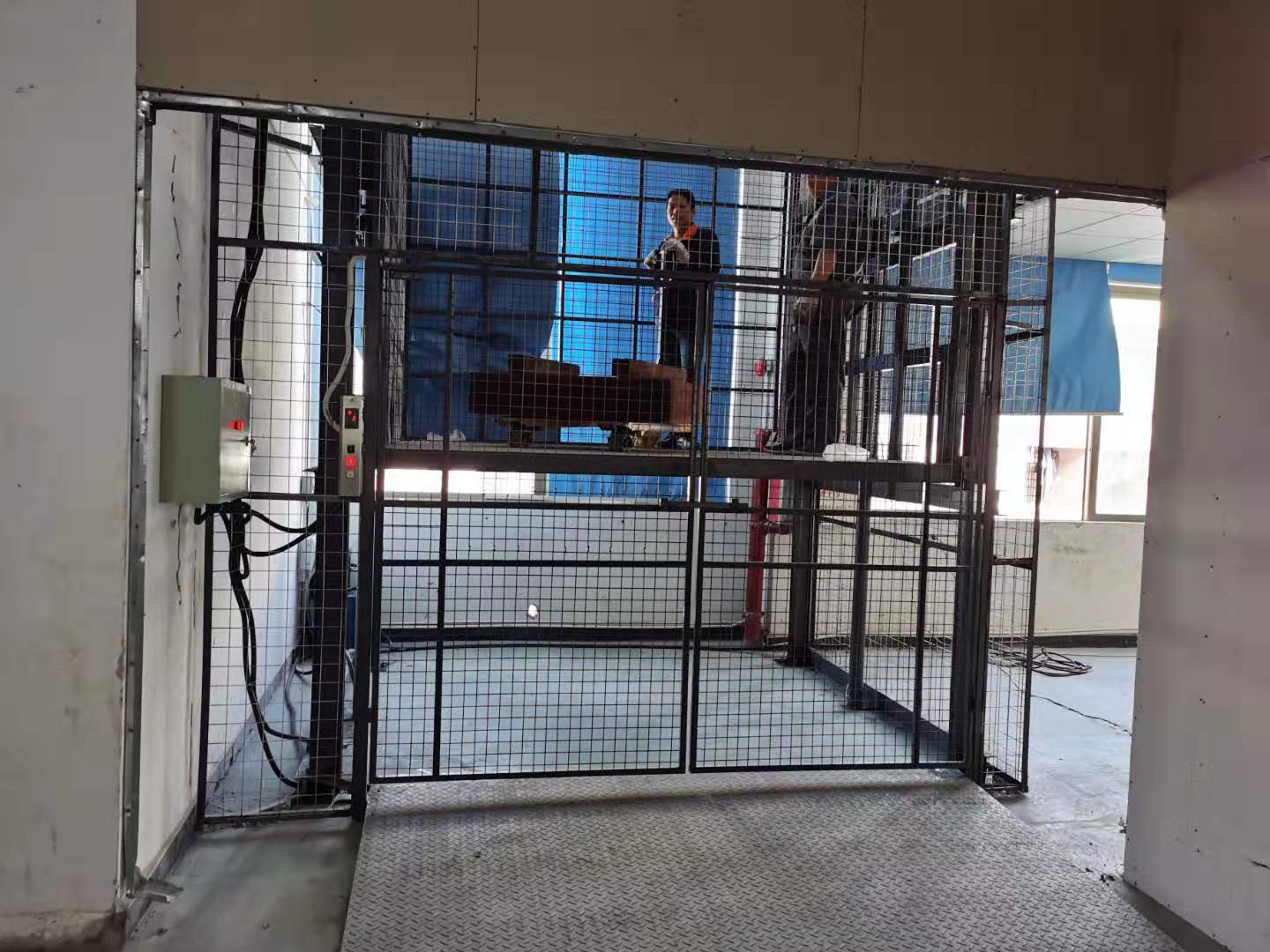 廣州升降機(jī) 廣州升降機(jī)