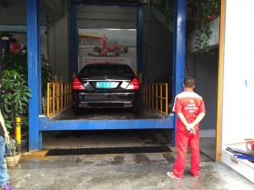 導(dǎo)軌式液壓升降平臺