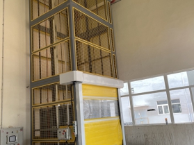 導(dǎo)軌式液壓升降平臺